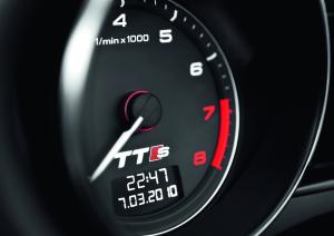 Audi TTS Roadster 2010 года  (WW)